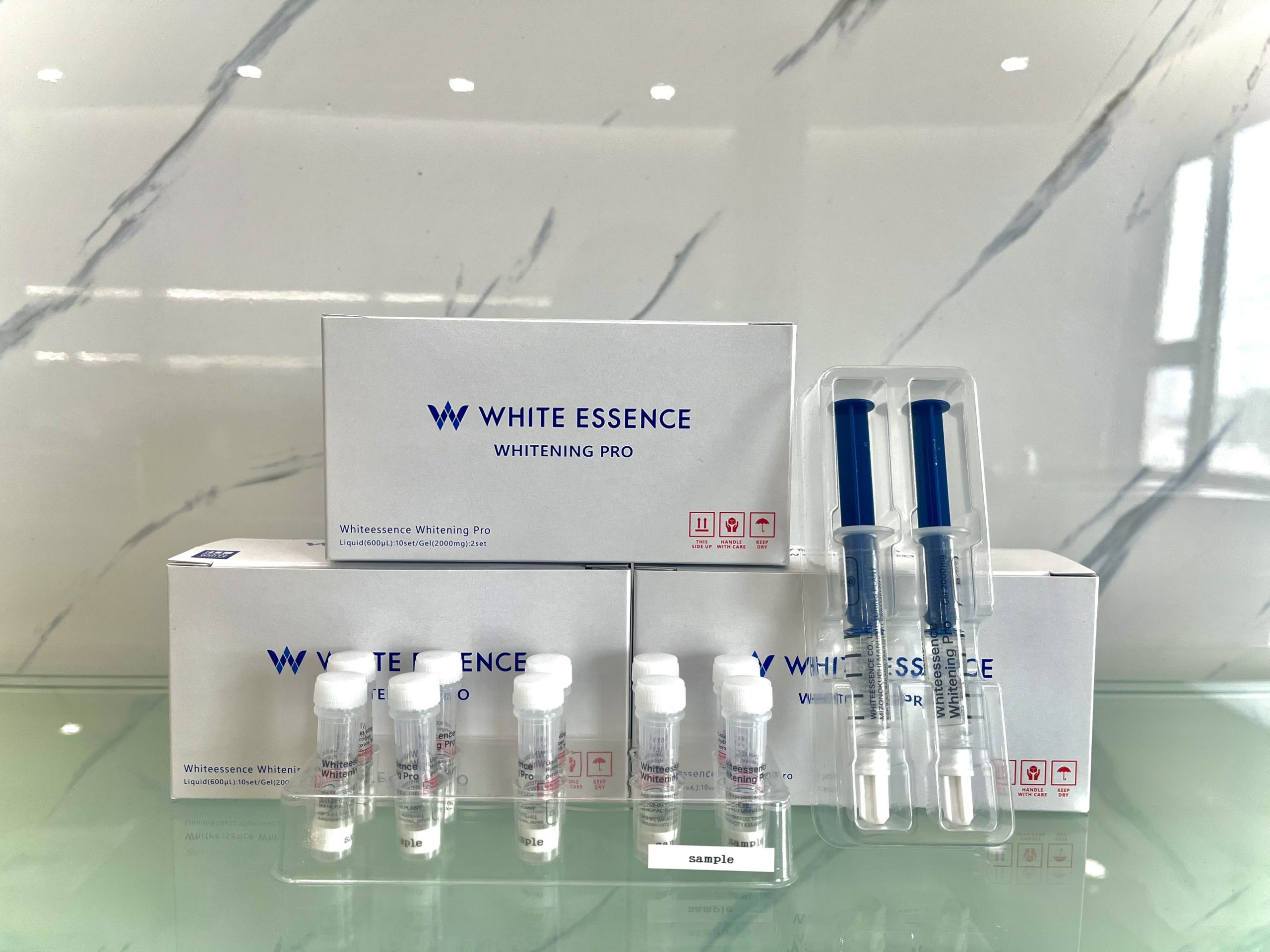 Tay-trang-rang-Whiteessence-whitening-Pro-1